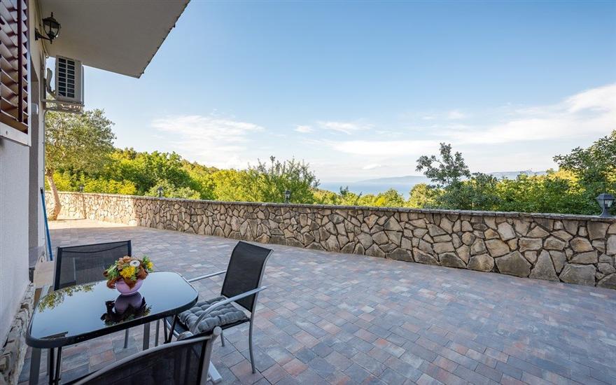 Apartment A8, for 3 persons