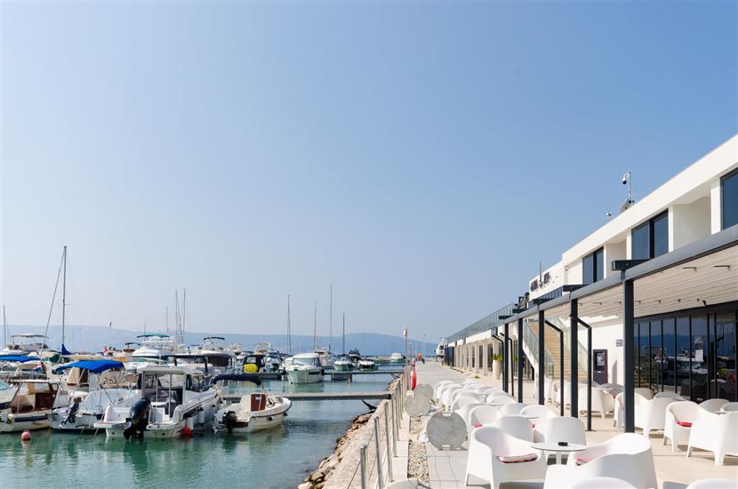 Novi Vinodolski (Crikvenica)