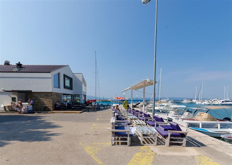 Novi Vinodolski (Crikvenica)