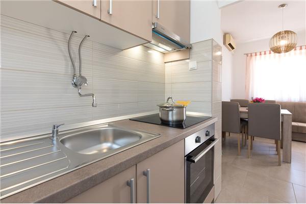 Apartment A1, for 5 persons