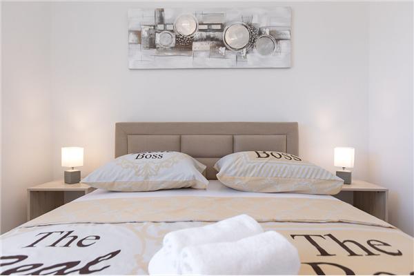 Apartment A1, for 5 persons