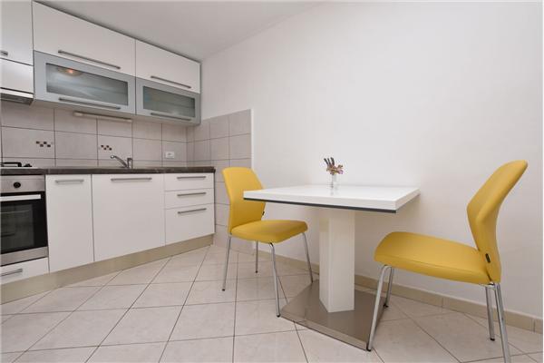 Apartment A1, for 2 persons