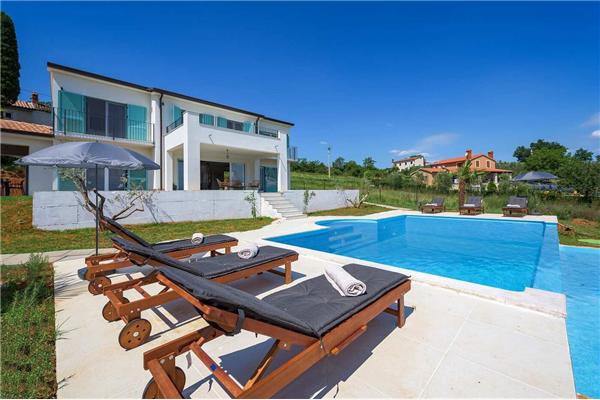 House K1, for 8 persons