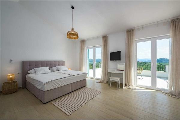 House K1, for 8 persons