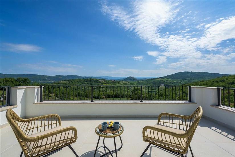 House K1, for 8 persons