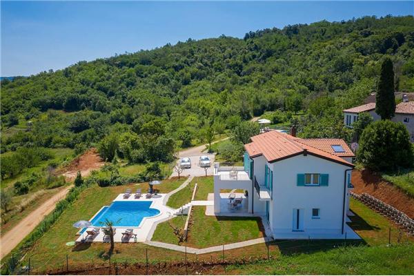 House K1, for 8 persons