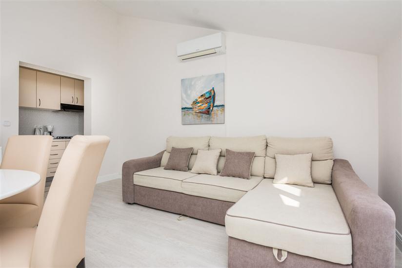 Apartment A5, for 4 persons