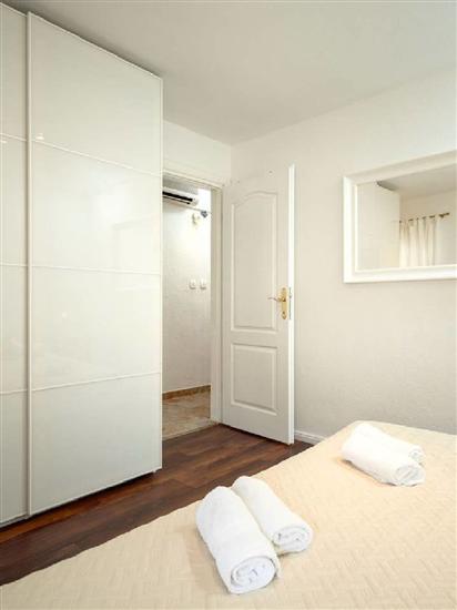 House K1, for 5 persons