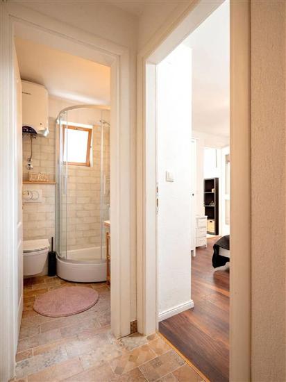 House K1, for 5 persons