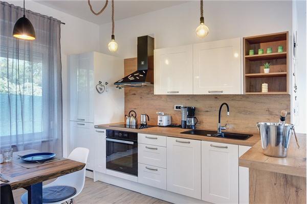 House K1, for 8 persons