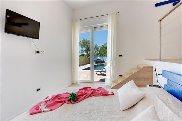 House K1, for 8 persons