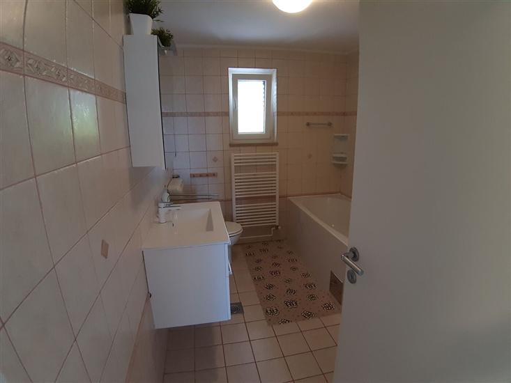 Apartment A1, for 6 persons