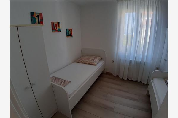 Apartment A1, for 6 persons