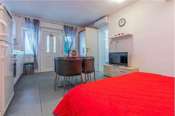 Apartment A8, for 2 persons
