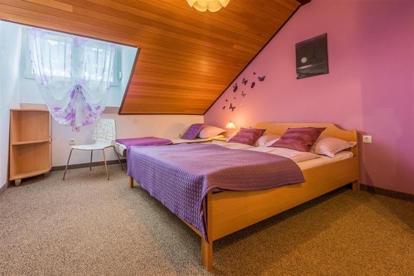 Apartment A4, for 6 persons