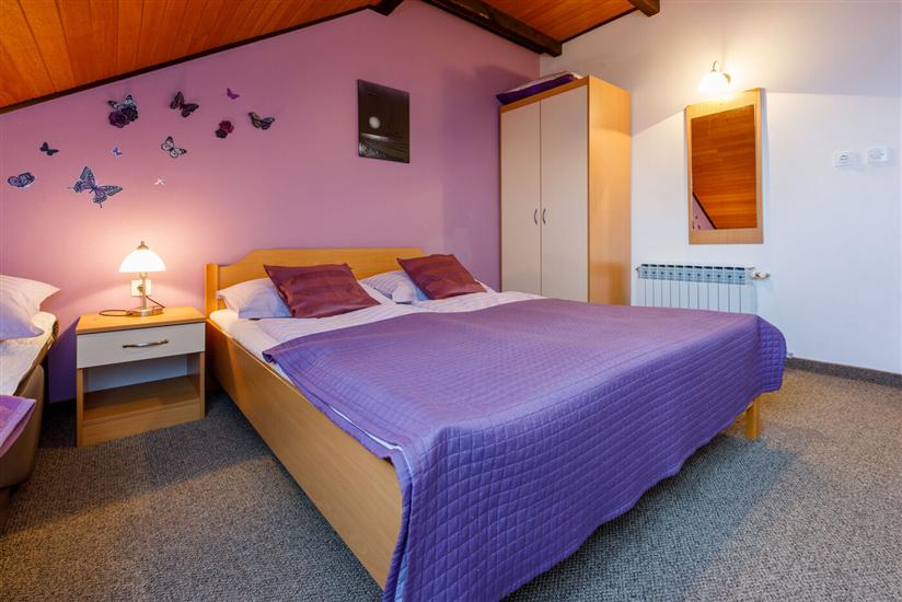 Apartment A4, for 6 persons