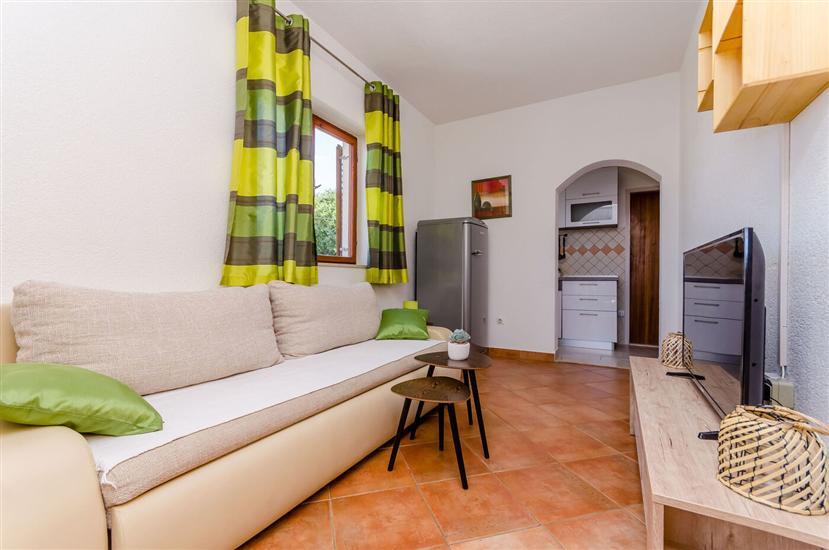Apartment A1, for 8 persons