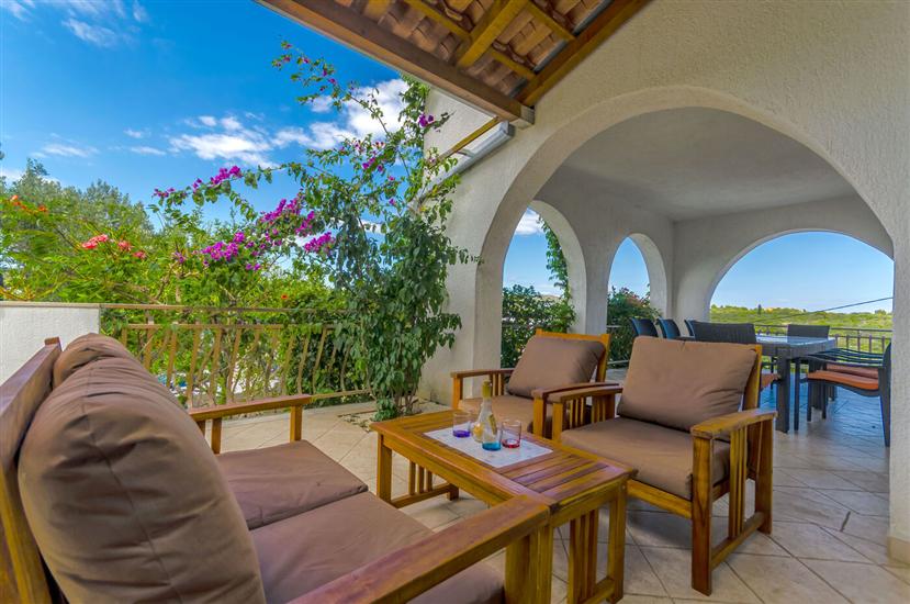 Apartment A1, for 8 persons