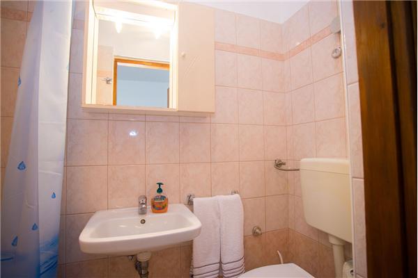 Apartment A1, for 8 persons