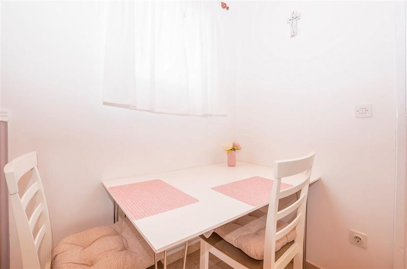 Apartment A1, for 2 persons