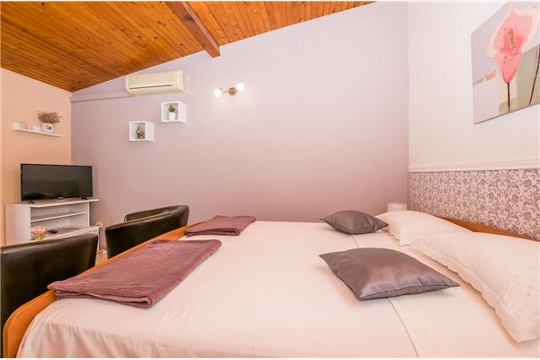 Apartment A1, for 2 persons