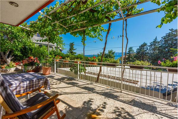 Apartment A1, for 7 persons