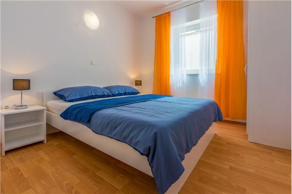 Apartment A1, for 6 persons