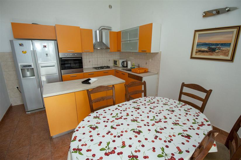Apartment A9, for 4 persons