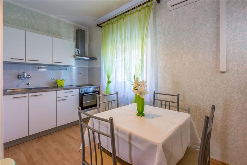 Apartment A1, for 3 persons