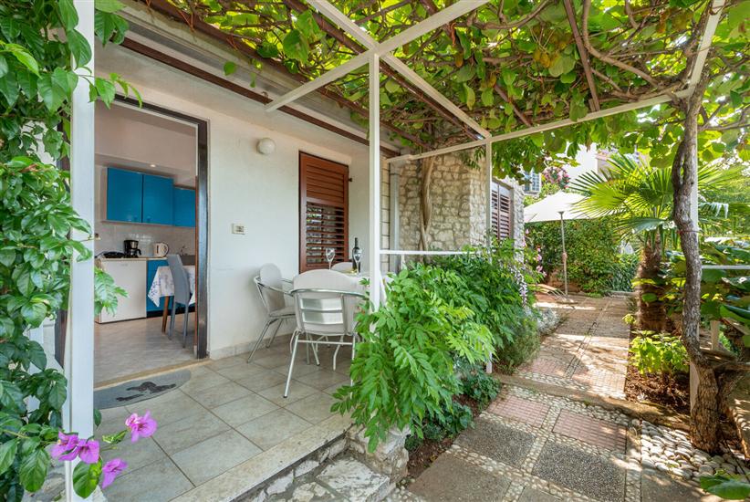 Apartment A4, for 4 persons