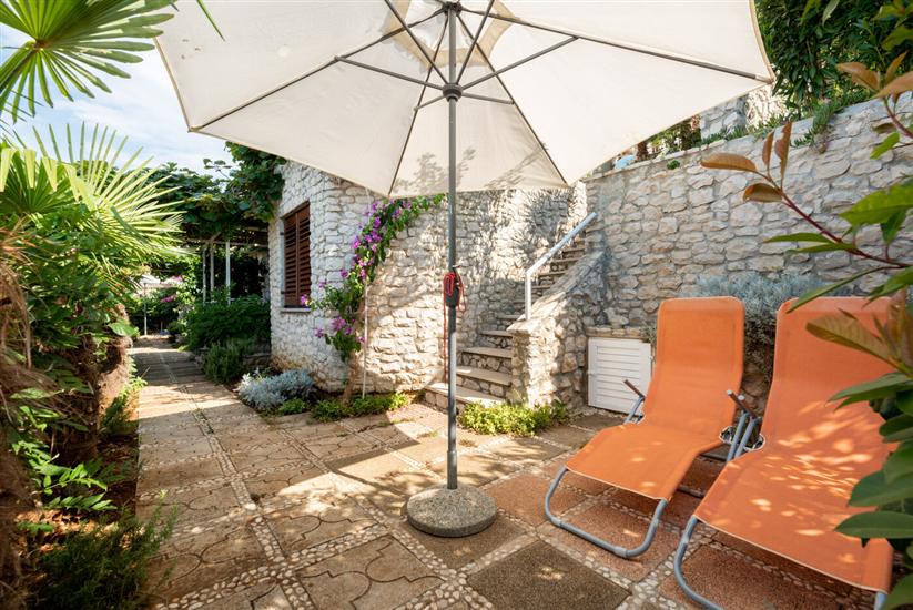 Apartment A4, for 4 persons