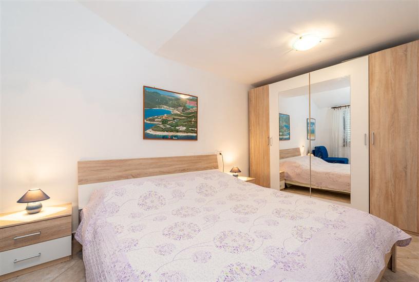 Apartment A4, for 4 persons