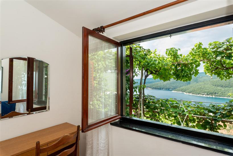 Apartment A4, for 4 persons