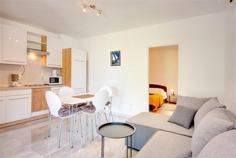 Apartment A2, for 4 persons