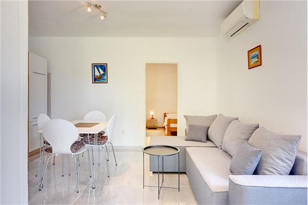 Apartment A2, for 4 persons