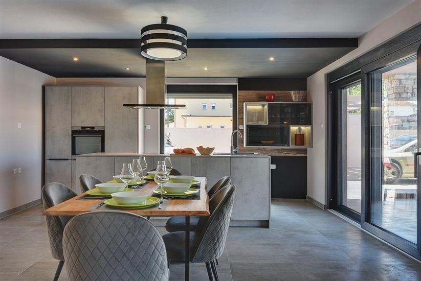 House K1, for 10 persons