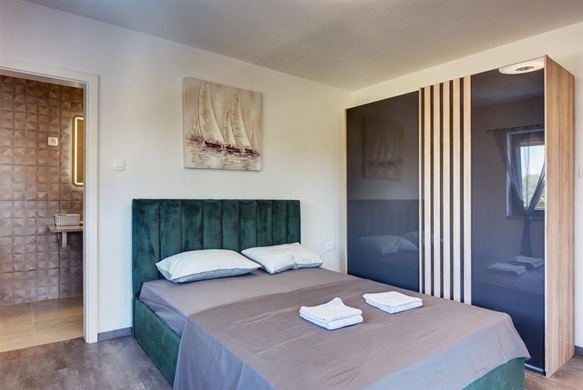 House K1, for 10 persons