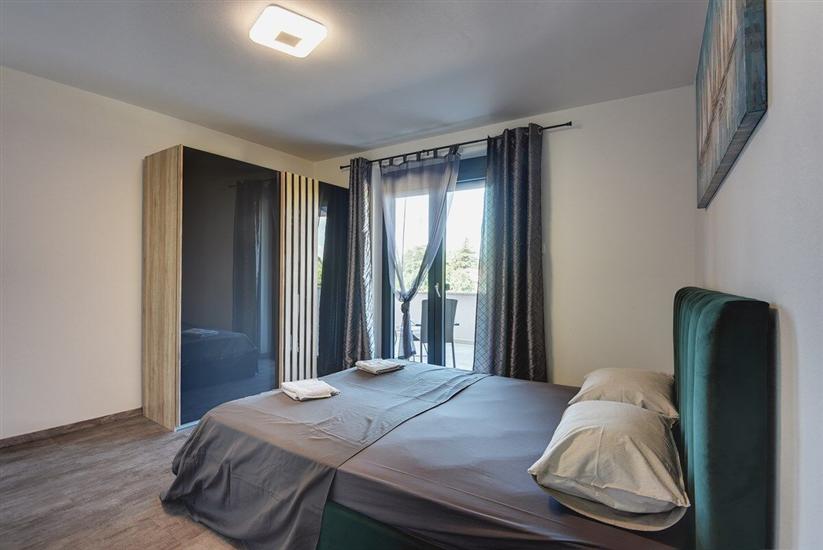 House K1, for 10 persons