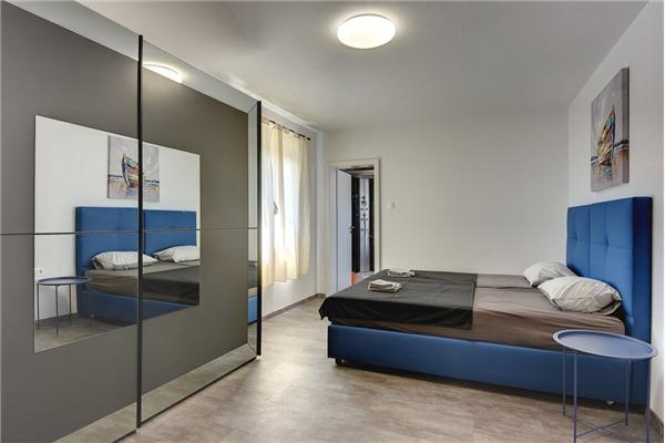 House K1, for 10 persons