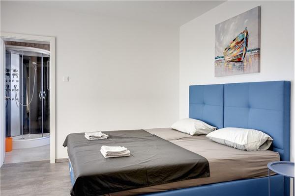 House K1, for 10 persons