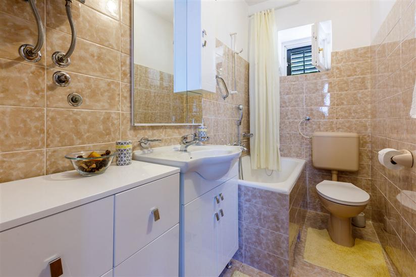 House A1, for 4 persons