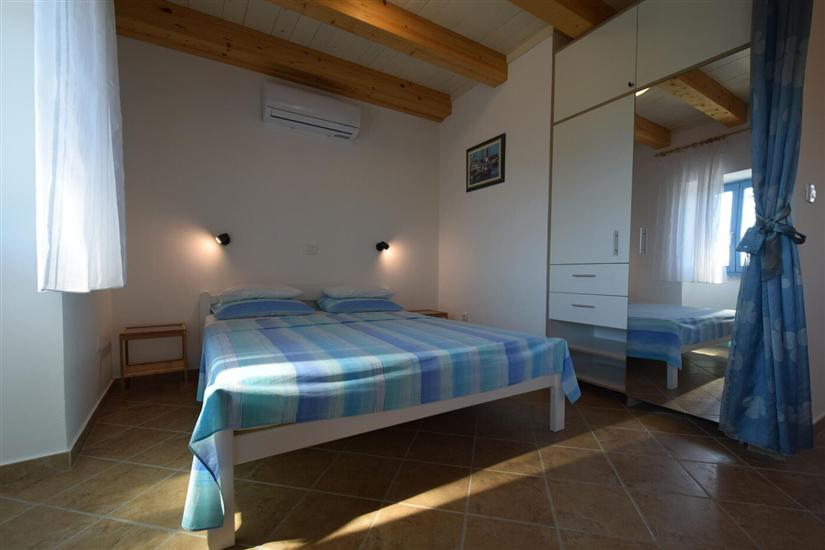 Apartment A2, for 3 persons