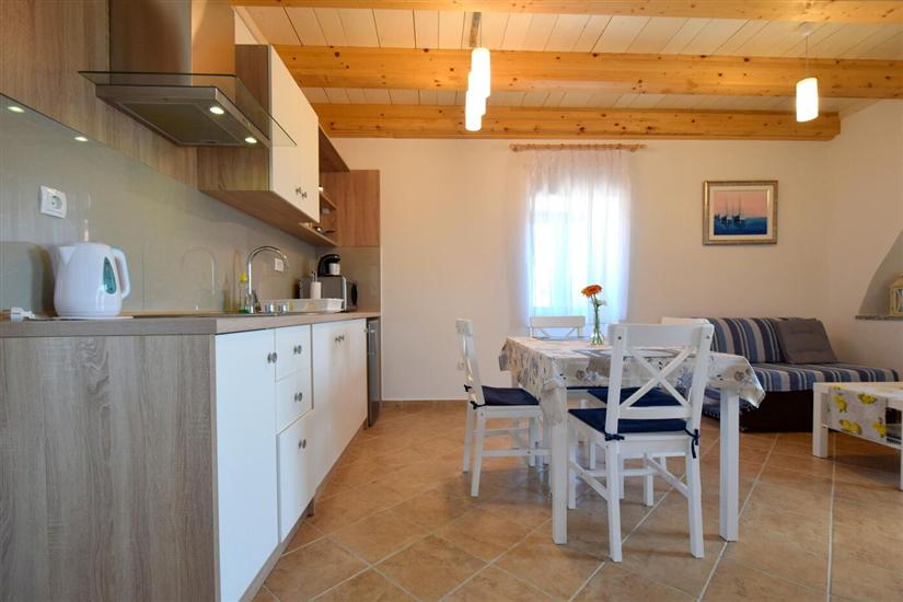 Apartment A2, for 3 persons