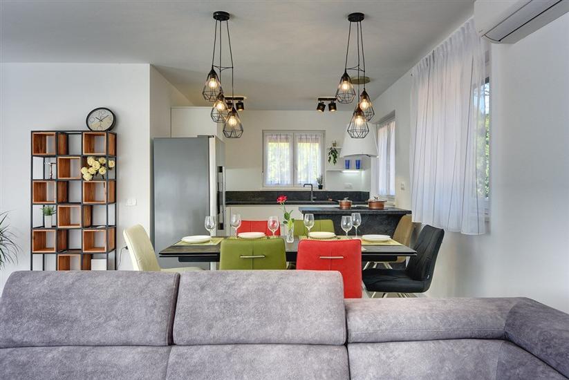 House K1, for 8 persons