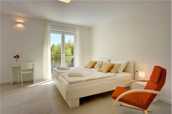 House K1, for 8 persons