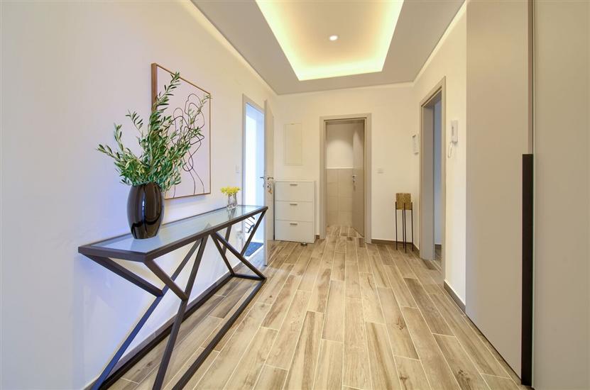 Apartment A1, for 8 persons