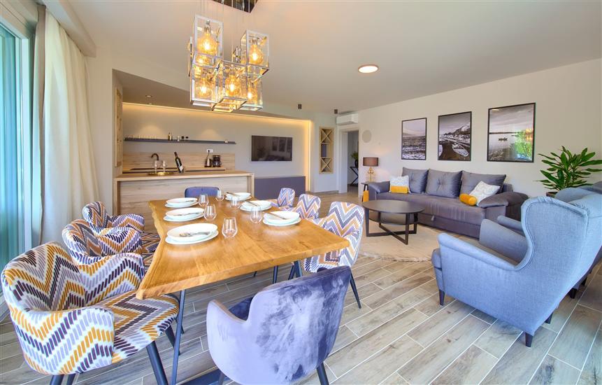 Apartment A1, for 8 persons