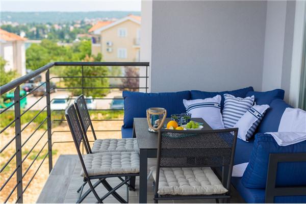 Apartment A2, for 8 persons