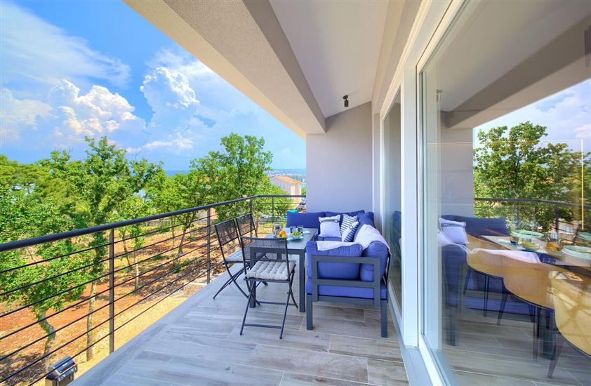 Apartment A2, for 8 persons