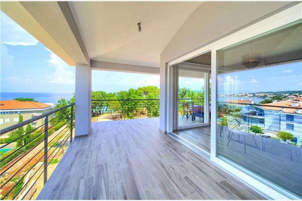 Apartment A2, for 8 persons